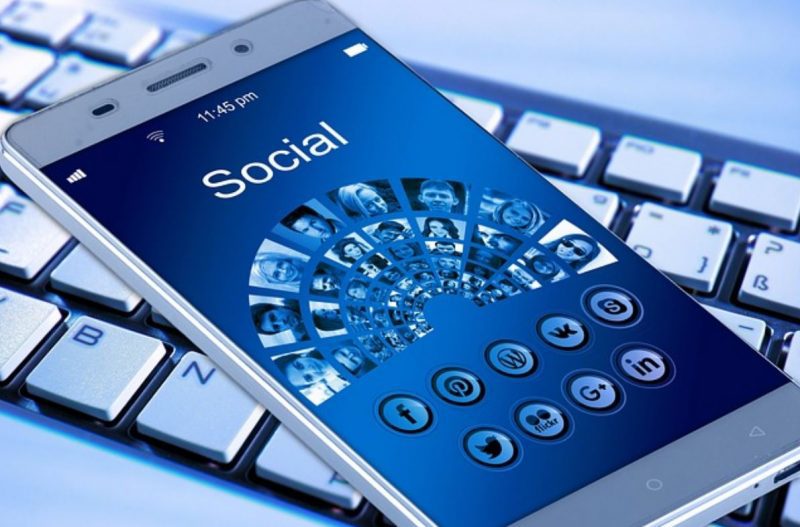 Tầm ảnh hưởng và quy mô của mạng xã hội đang tăng lên mỗi ngàyTầm ảnh hưởng và quy mô của mạng xã hội đang tăng lên mỗi ngày
